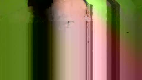 daisnconfusion_ online show from December 16, 2024, 6:16 pm