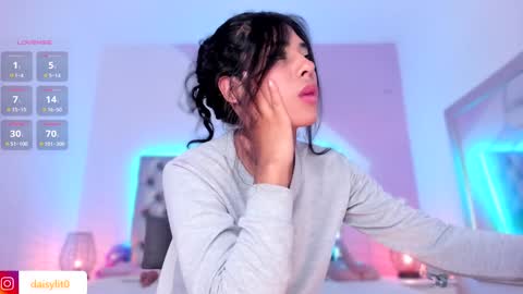 Daisy online show from December 18, 2024, 2:32 am