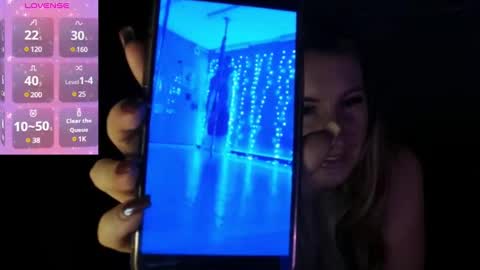 DaisyDeliciousxx online show from December 1, 2024, 6:52 pm