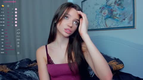 Naomi online show from December 21, 2024, 8:39 am