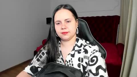 Snapshot of daisyharts chatting on July 7, 2026, 5:10 am DaisyHarts online show from July 7, 2026, 5:10 am
