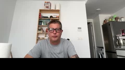 Snapshot of daitarniii chatting on October 12, 2025, 12:37 pm daitarniii online show from October 12, 2025, 12:37 pm