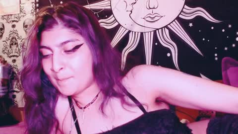    --  -- help me reach 100 hands up  online show from December 19, 2024, 11:14 pm