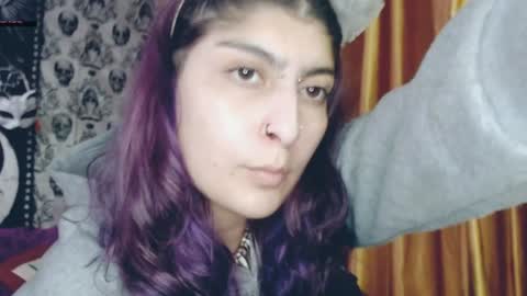    --  -- help me reach 100 hands up  online show from February 5, 2025, 3:13 am