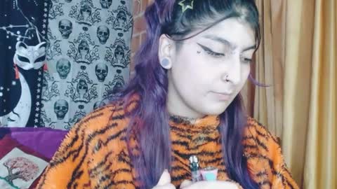    --  -- help me reach 100 hands up  online show from February 21, 2025, 5:46 am