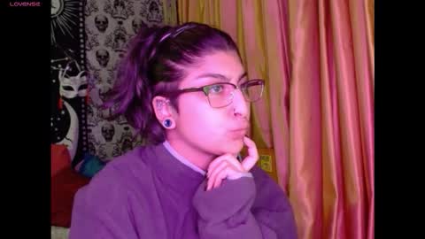    --  -- help me reach 100 hands up  online show from November 21, 2025, 2:54 am