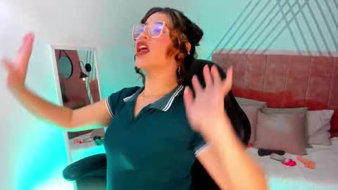 Snapshot of dakhota_rouge chatting on January 8, 2026, 5:10 am Dakhota online show from January 8, 2026, 5:10 am