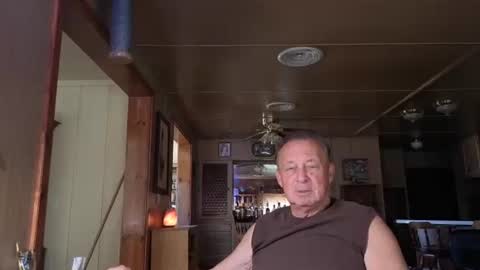 Snapshot of dakit2 chatting on October 6, 2025, 5:10 pm dakit online show from October 6, 2025, 5:10 pm