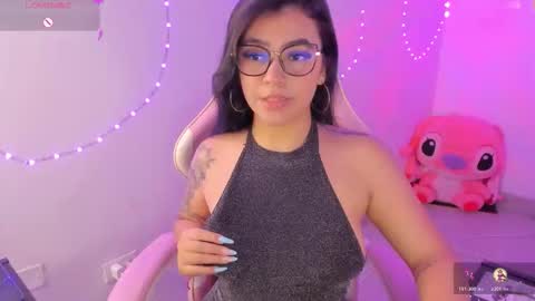 dakoota_luv online show from November 6, 2025, 5:19 am