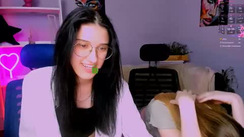 Snapshot of dakota4you chatting on March 10, 2025, 10:13 pm Dakota online show from March 10, 2025, 10:13 pm