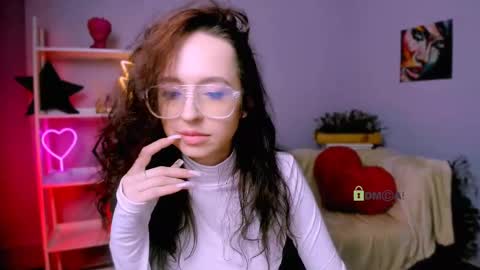 Snapshot of dakota4you chatting on March 11, 2025, 4:18 pm Dakota online show from March 11, 2025, 4:18 pm