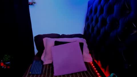 Snapshot of dakota__rosse chatting on April 28, 2026, 11:32 pm Rosse online show from April 28, 2026, 11:32 pm