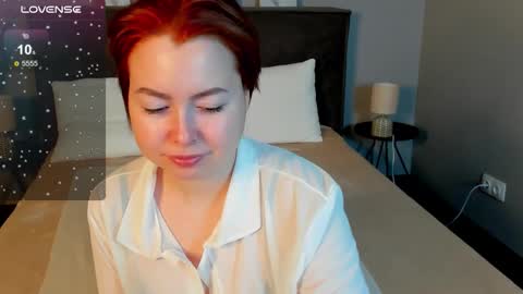 Snapshot of dakota_blazee chatting on December 18, 2025, 2:06 am Dakota online show from December 18, 2025, 2:06 am