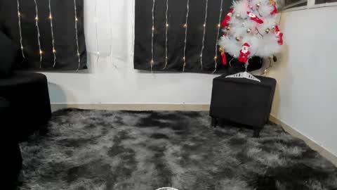 Dakota online show from December 13, 2024, 1:04 am