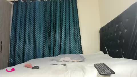 Snapshot of dakota_pariss chatting on July 7, 2026, 8:24 pm dakota_pariss online show from July 7, 2026, 8:24 pm