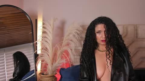 Dakota online show from December 17, 2024, 7:48 pm