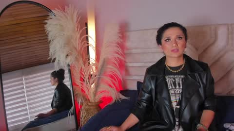 Dakota online show from December 26, 2024, 3:53 pm