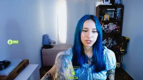 Maca online show from December 10, 2024, 6:17 pm