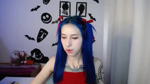 Maca online show from October 7, 2025, 9:56 pm