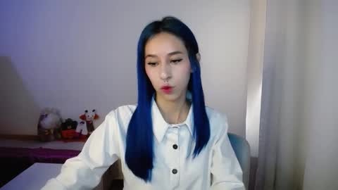 Maca online show from November 12, 2025, 1:55 pm