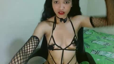 Dakota And Bellamy online show from January 9, 2025, 3:04 am