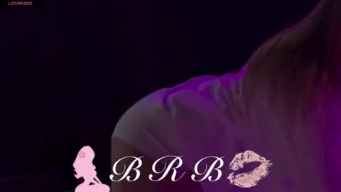 dakotaajohnnson online show from October 7, 2025, 11:29 am