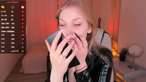 Dakota online show from October 26, 2025, 6:41 am