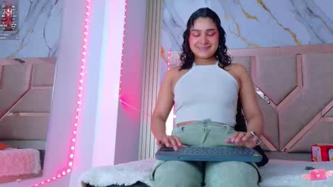 dakotatylerrr online show from March 25, 2026, 11:16 am