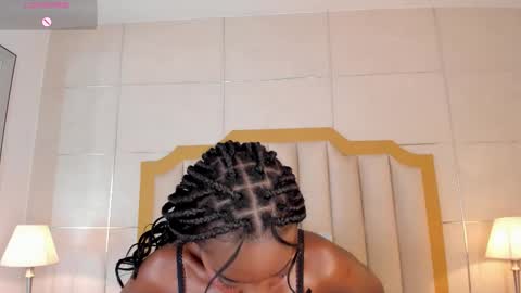    online show from December 4, 2025, 3:05 am