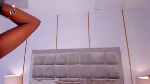 Snapshot of dakotawangi chatting on February 25, 2026, 4:44 am online show from February 25, 2026, 4:44 am