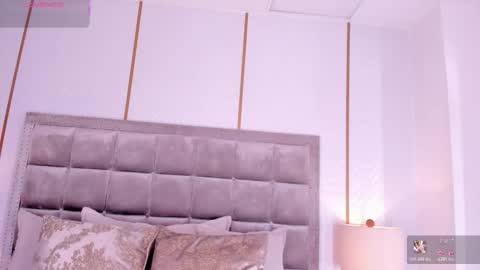 Snapshot of dakotawangi chatting on February 26, 2026, 4:00 am online show from February 26, 2026, 4:00 am