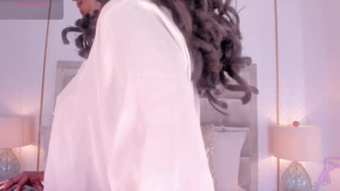 Snapshot of dakotawangi chatting on February 27, 2026, 4:12 am online show from February 27, 2026, 4:12 am