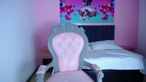 dakotta_red online show from September 16, 2025, 7:59 pm