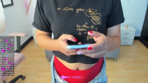 Snapshot of dalas_sr chatting on January 18, 2025, 12:04 pm Liz online show from January 18, 2025, 12:04 pm