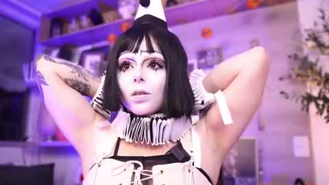 Dalia Morgan online show from November 3, 2025, 10:53 pm