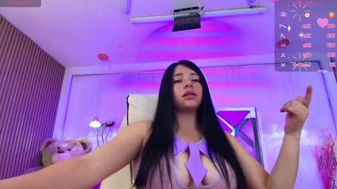 Daliia    online show from February 4, 2025, 3:36 pm