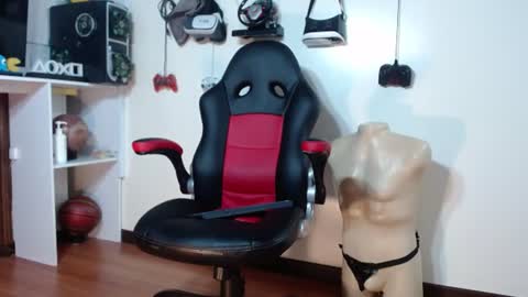 Snapshot of daliila_queen chatting on June 29, 2026, 7:03 pm dalila online show from June 29, 2026, 7:03 pm