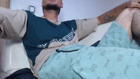 inst  stteban garcia online show from November 1, 2025, 3:25 pm