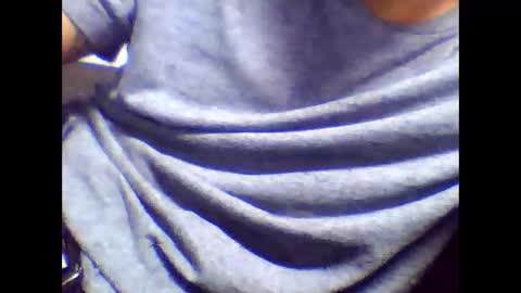 Snapshot of dallaslove23 chatting on October 16, 2025, 6:58 am dallaslove23 online show from October 16, 2025, 6:58 am