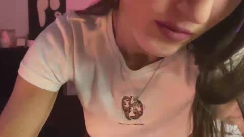 dalmatian_girl online show from March 2, 2026, 7:10 pm