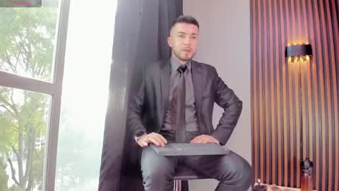 dalton_white online show from September 12, 2025, 9:59 pm
