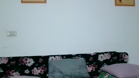 Maria online show from April 18, 2026, 9:37 pm