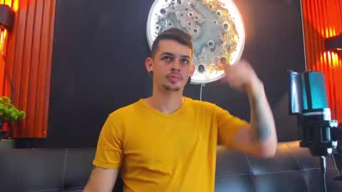 Damian Oliver online show from March 10, 2025, 3:12 am