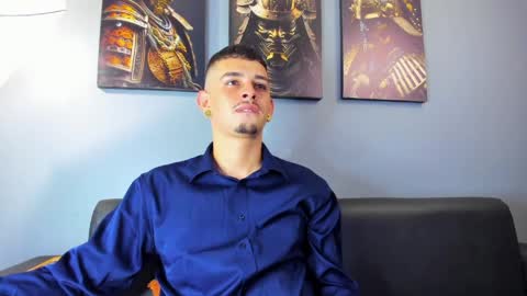 Snapshot of damian__oliver chatting on May 4, 2026, 7:15 am Damian Oliver online show from May 4, 2026, 7:15 am