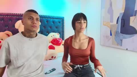 DAMIAN AND ROXANNE.  online show from October 10, 2025, 12:37 pm