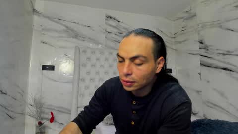 Snapshot of damian_and_tiana chatting on March 8, 2025, 5:07 am damian_and_tiana online show from March 8, 2025, 5:07 am