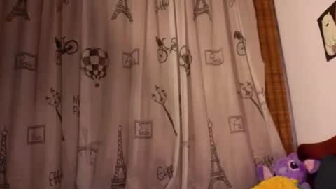 Snapshot of damian_n_lissa chatting on February 18, 2026, 2:07 am damian_n_lissa online show from February 18, 2026, 2:07 am