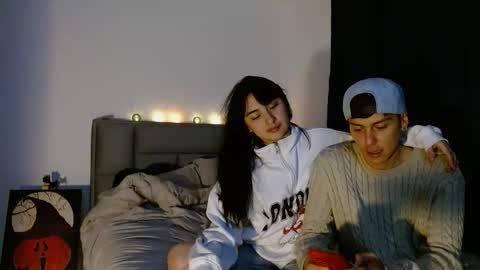 Damian   Maya online show from October 21, 2025, 1:06 am