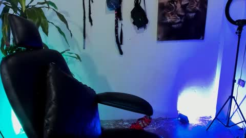 Snapshot of damian_torner chatting on September 14, 2025, 8:13 am Damian torner online show from September 14, 2025, 8:13 am