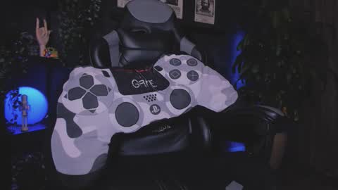 Daamiancox online show from December 17, 2025, 12:38 am